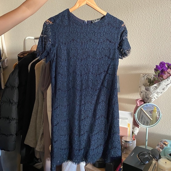 Lulus Dresses & Skirts - Lulus Navy Lace Shift Dress (NEW with tags on)